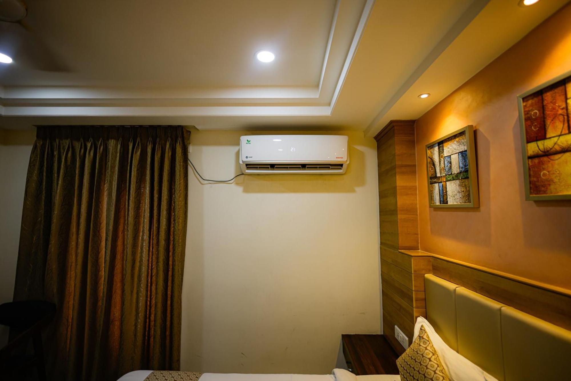 Hotel M Square 3*