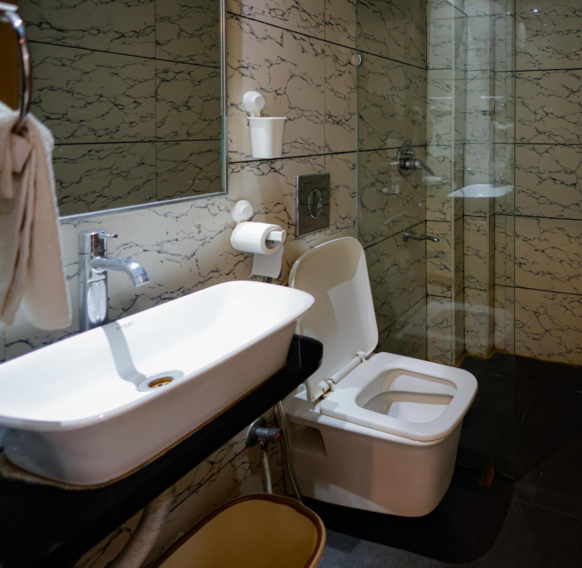 M Square Hotel